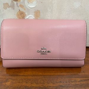 COACH PINK CROSSBODY WALLET